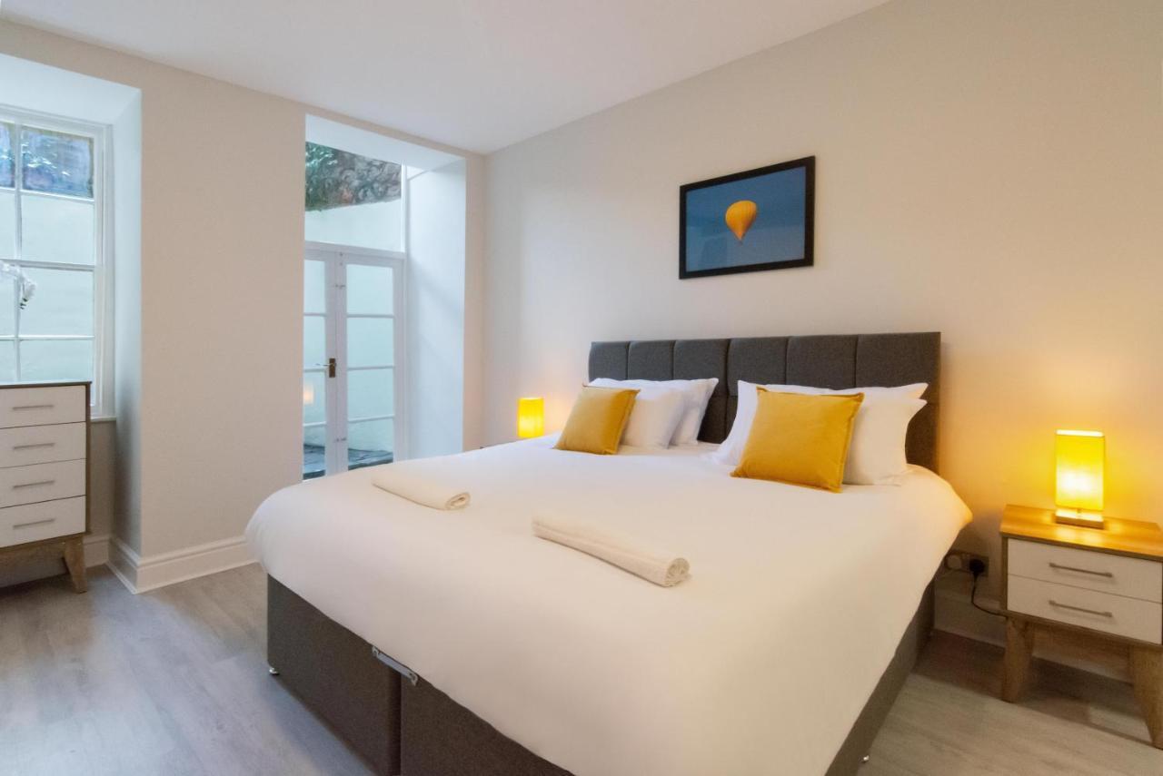 Free Parking! Very Large 2 Bedroom Clifton Flat Bristol Eksteriør bilde