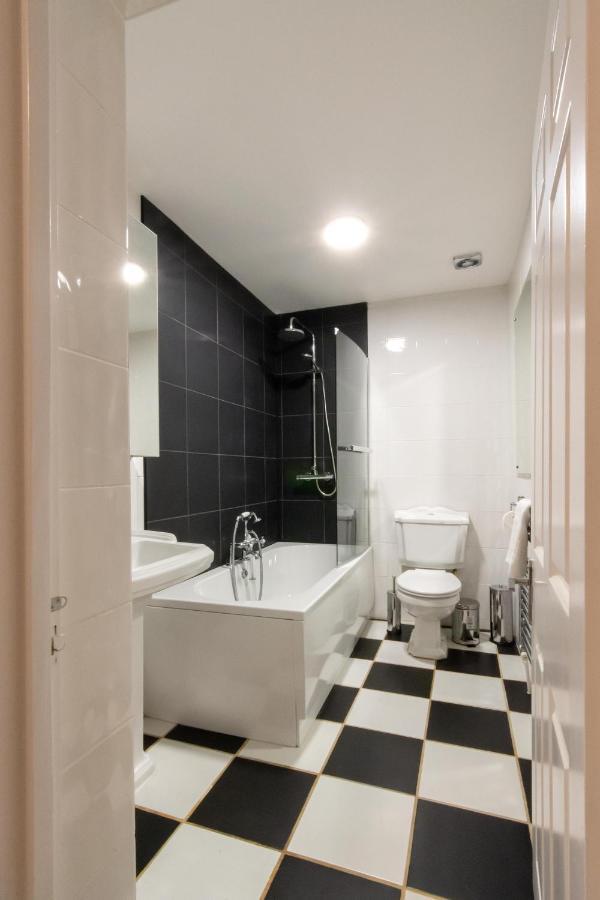 Free Parking! Very Large 2 Bedroom Clifton Flat Bristol Eksteriør bilde